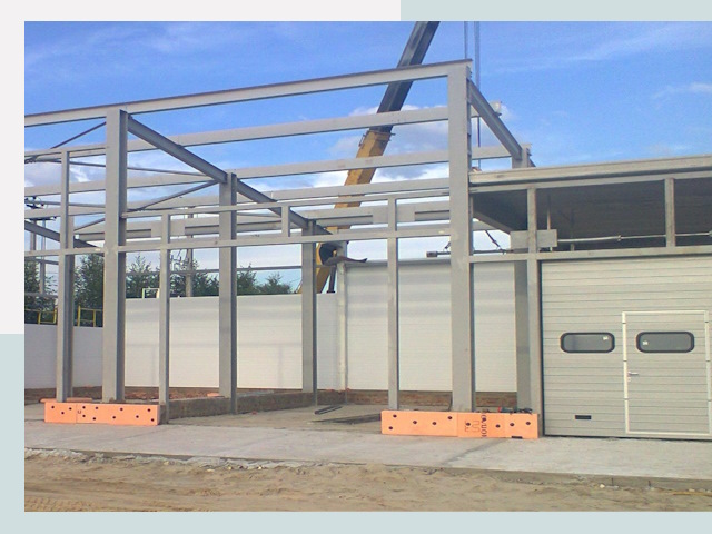 Строительство автосервисов от СтальСтрой-Мцн по цене 608 руб.